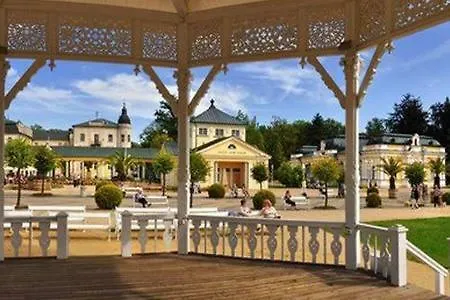 Apartament Dreveny Dum Vilova 2 Františkovy Lázně
