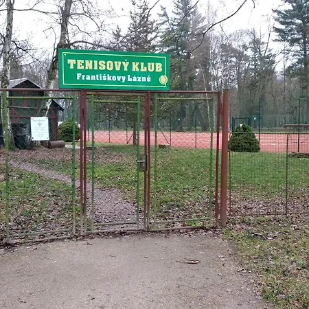 Apartament Dreveny Dum Vilova 2 *